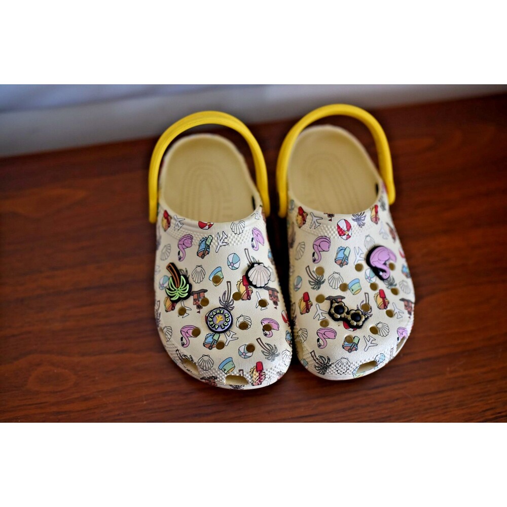 Crocs Classic Spring Break Slip On Clogs Beach Palm Tree Kids Youth Size J2